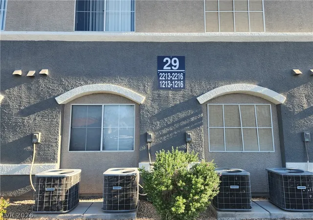 2nd image of 10245 S Maryland Pkwy #2216, Las Vegas, NV 89183 | MLS# 2787593