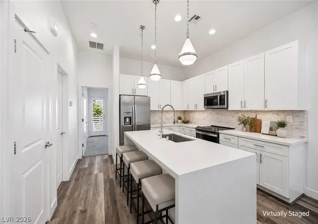 Photo 3 of Townhouse for sale at 1164 Prospering Crk St, Las Vegas, NV 89135 | MLS# 2786337 | Listing updated on 2026-08-28