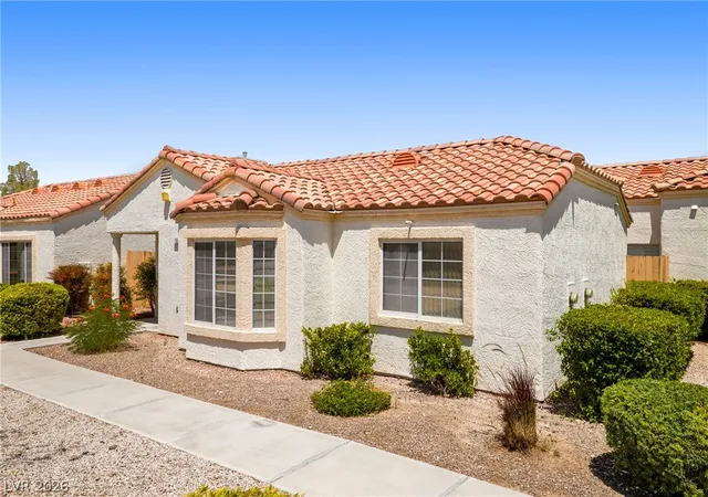 Homes for sale in Las Vegas, NV | 5449 Bugle Wy #102, Las Vegas, NV 89108 | MLS# 2787141