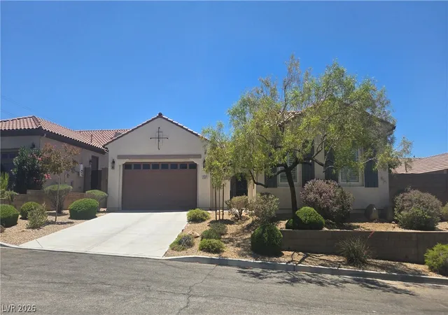 Photo 1 of Single family home for sale at 2567 Dirleton Pl, Henderson, NV 89044 | MLS# 2787811 | Listing updated on 2026-07-13