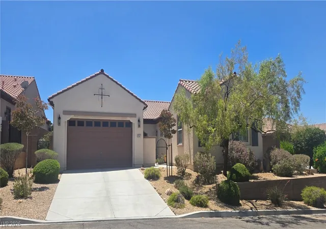 Photo 2 of Single family home for sale at 2567 Dirleton Pl, Henderson, NV 89044 | MLS# 2787811 | Listing updated on 2026-07-13