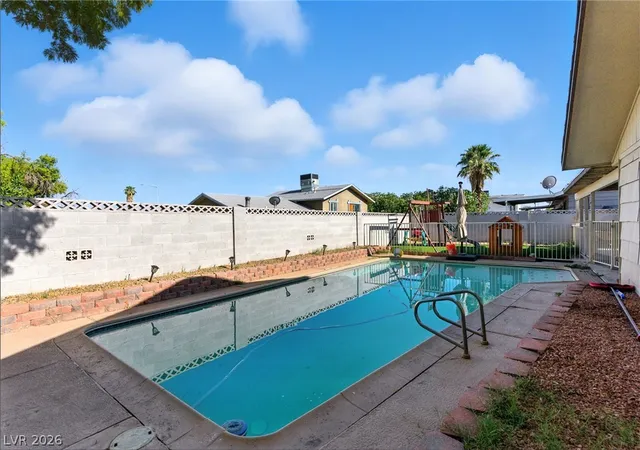 Photo 2 of Single family home for sale at 613 Biljac St, Las Vegas, NV 89145 | MLS# 2787862 | Listing updated on 2026-06-11