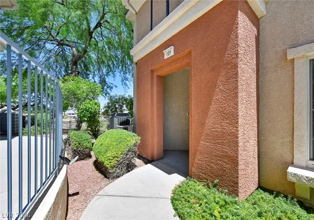 2nd image of 10730 Amber Ridge Dr #101, Las Vegas, NV 89144 | MLS# 2787391