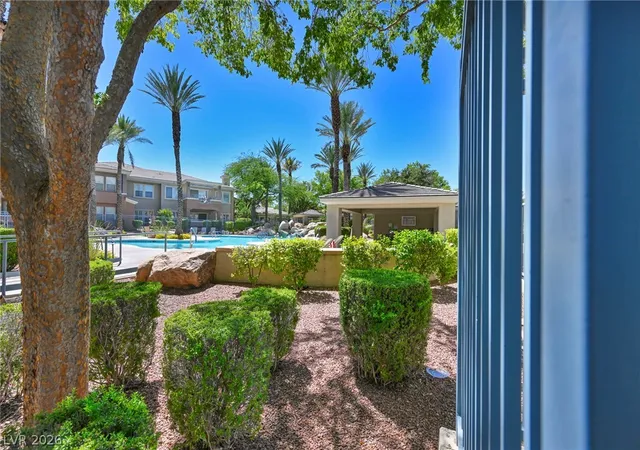 2nd image of 10730 Amber Ridge Dr, Las Vegas, NV 89144