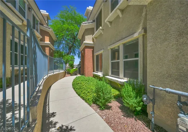 3rd image of 10730 Amber Ridge Dr, Las Vegas, NV 89144