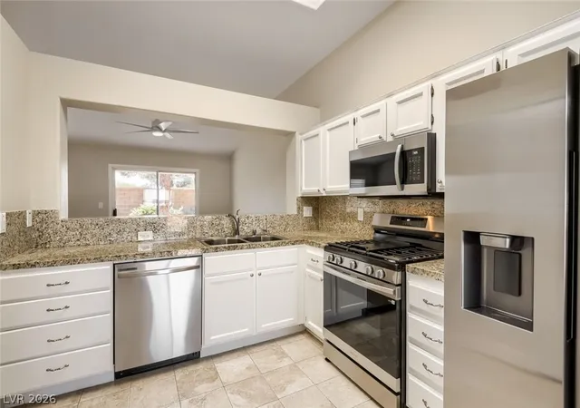 Photo 4 of Townhouse for sale at 431 Golden State St, Henderson, NV 89012 | MLS# 2787177 | Listing updated on 2026-07-24
