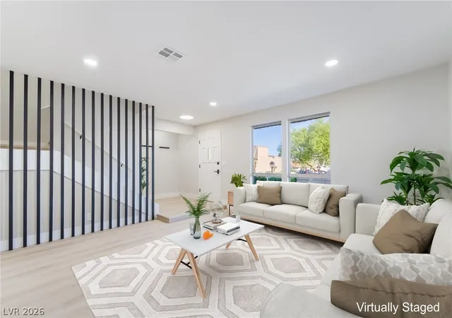 2nd image of 3743 Colonial Dr, Las Vegas, NV 89121 | MLS# 2788037