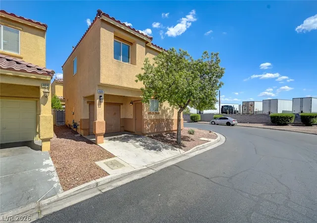 2nd image of 4004 Emerald Wood St, Las Vegas, NV 89115 | MLS# 2787988