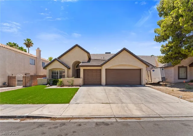 Homes for sale in Henderson, NV | 1735 Navarre Ln, Henderson, NV 89014 | MLS# 2787888