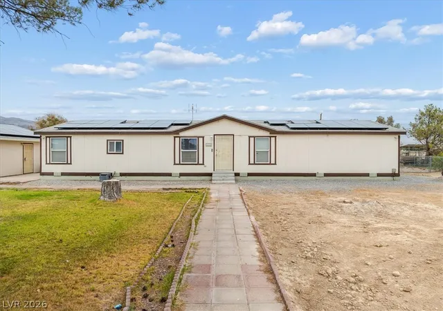 Photo 3 of Manufactured home for sale at 1670 Gee St, Pahrump, NV 89060 | MLS# 2787722 | Listing updated on 2026-08-27
