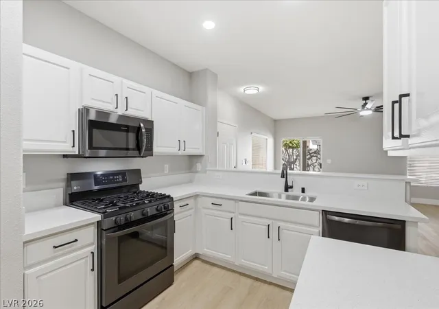 4th image of 2592 Lazy Saddle Dr, Henderson, NV 89002 | MLS# 2788338