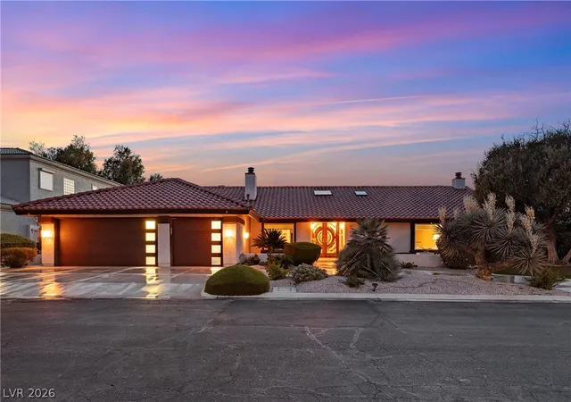 1st image of 812 Trotter Cir, Las Vegas, NV 89107 | MLS# 2788442