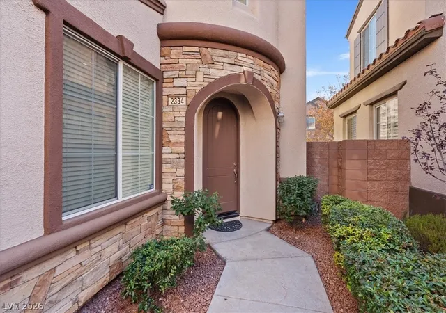 Photo 3 of Sale Pending at 2334 Malaga Peak St, Las Vegas, NV 89135 | MLS# 2788642 | Listing updated on 2026-07-21