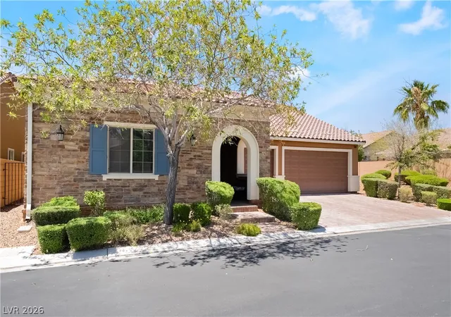 Photo 3 of Single family home for sale at 6011 Vista Clara St, Las Vegas, NV 89148 | MLS# 2788704 | Listing updated on 2026-09-01