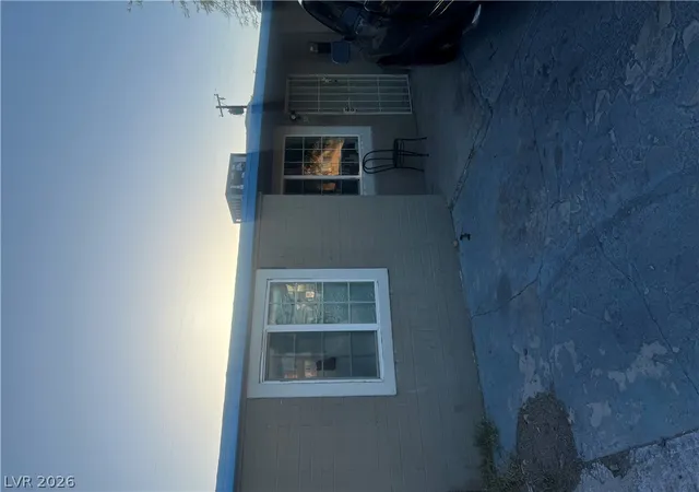 Photo 2 of Single family home for sale at 321 N Yale St, Las Vegas, NV 89107 | MLS# 2789000 | Listing updated on 2026-06-05