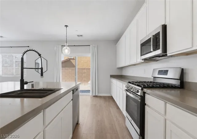 Photo 4 of Townhouse for sale at 1623 Dakota Group Ave, North Las Vegas, NV 89084 | MLS# 2787170 | Listing updated on 2026-10-07