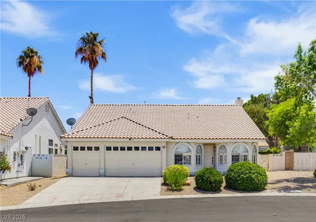 Photo 2 of Single family home for sale at 825 Royal Moon Ave, Las Vegas, NV 89123 | MLS# 2788486 | Listing updated on 2026-08-03