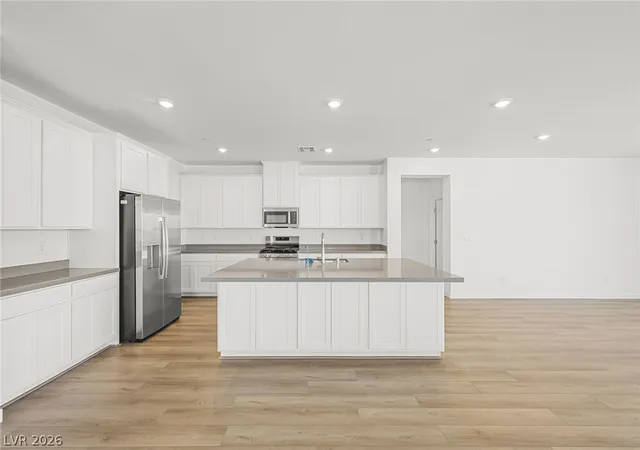 Photo 4 of Sale Pending at 1476 Bianca Fls Dr, Henderson, NV 89011 | MLS# 2789314 | Listing updated on 2026-08-20