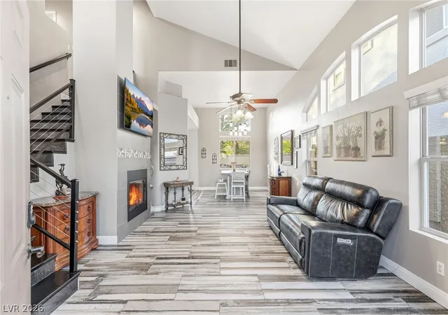 Photo 4 of Sale Pending at 2008 Thunder Ridge Cir, Henderson, NV 89012 | MLS# 2786772 | Listing updated on 2026-07-14