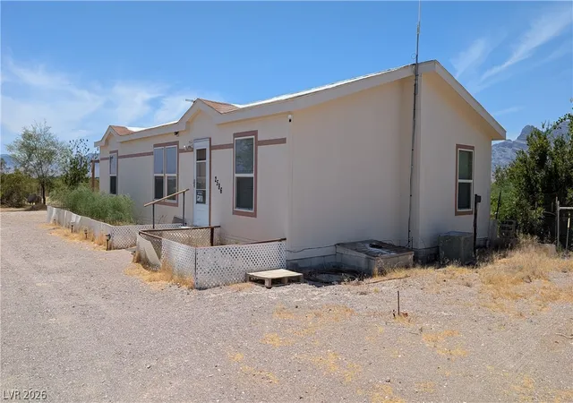 Photo 4 of Manufactured home for sale at 2586 S Miner Rd, Amargosa Valley, NV 89020 | MLS# 2789480 | Listing updated on 2026-06-06