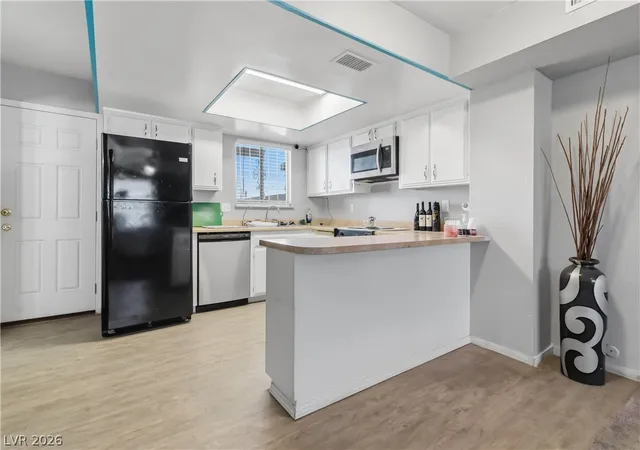 Photo 3 of Townhouse for sale at 6024 Pebble Beach Blvd, Las Vegas, NV 89108 | MLS# 2786691 | Listing updated on 2026-08-22