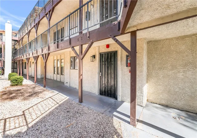 Photo 4 of Condo for sale at 2080 Karen Ave #49, Las Vegas, NV 89169 | MLS# 2789598 | Listing updated on 2026-07-22
