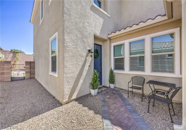 3rd image of 413 Via Gigante, Henderson, NV 89011 | MLS# 2787470
