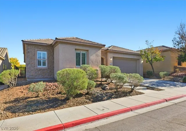 Photo 2 of Single family home for sale at 208 Palmetto Pointe Dr, Henderson, NV 89012 | MLS# 2788437 | Listing updated on 2026-07-04