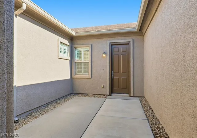 Photo 3 of Single family home for sale at 208 Palmetto Pointe Dr, Henderson, NV 89012 | MLS# 2788437 | Listing updated on 2026-07-04