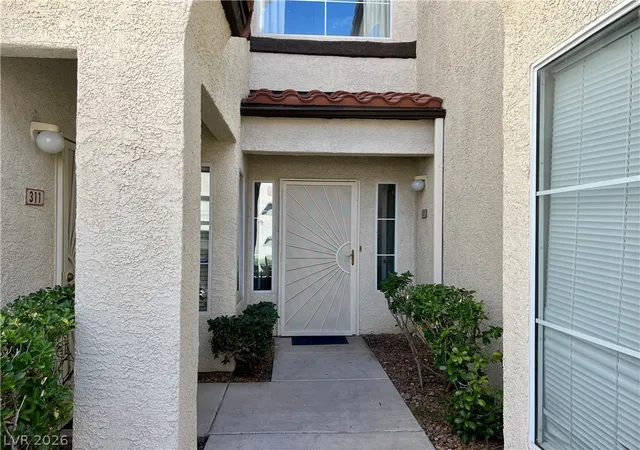 2nd image of 2975 Bluegrass Ln #321, Henderson, NV 89074 | MLS# 2789743