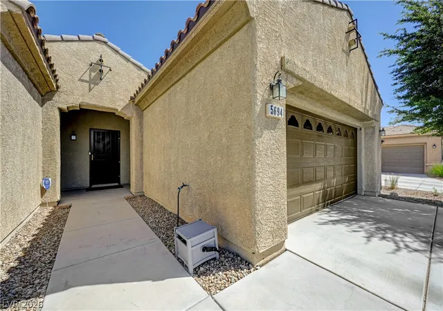 Photo 3 of Sale Pending at 5694 Criollo Dr, Las Vegas, NV 89122 | MLS# 2789347 | Listing updated on 2026-07-15