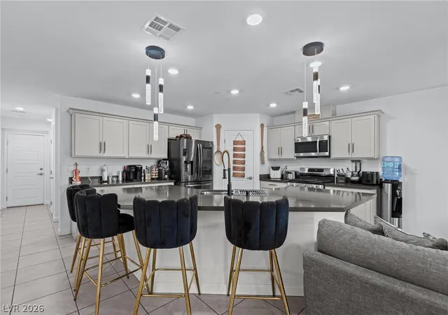 Photo 2 of Townhouse for sale at 4915 Chidlaw Ave #3, Las Vegas, NV 89115 | MLS# 2789842 | Listing updated on 2026-08-27