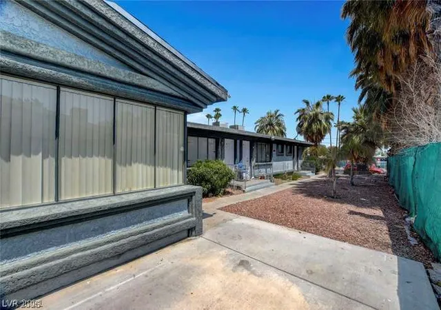 4th image of 510 S 10th St, Las Vegas, NV 89101 | MLS# 2789569