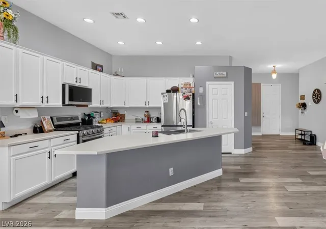 Photo 4 of Sale Pending at 7116 Painted Paradise St, Las Vegas, NV 89131 | MLS# 2790126 | Listing updated on 2026-08-27