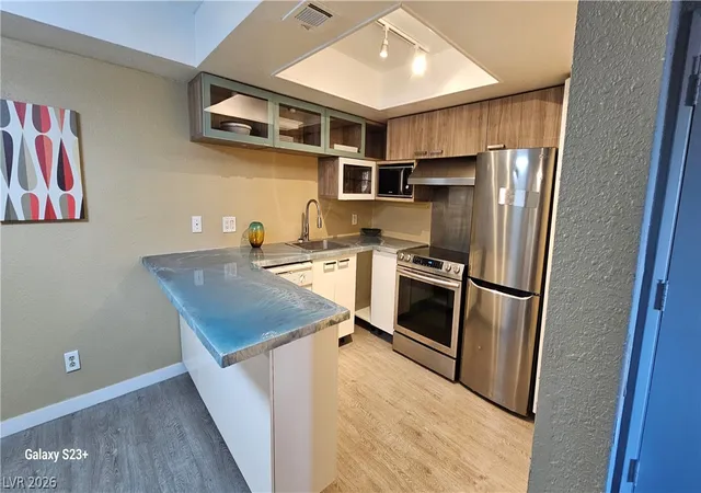 5th image of 1701 E Katie Ave #33, Las Vegas, NV 89119 | MLS# 2790112
