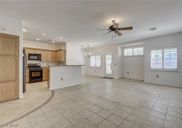 Photo 4 of Sale Pending at 1479 Orange Jubilee Rd, Henderson, NV 89014 | MLS# 2790317 | Listing updated on 2026-08-20