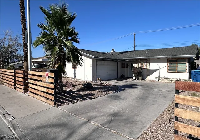 Photo 1 of Single family home for sale at 1528 Saylor Way, Las Vegas, NV 89108 | MLS# 2789929 | Listing updated on 2026-07-16