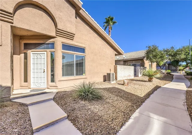 5th image of 4762 Wild Draw Dr, North Las Vegas, NV 89031 | MLS# 2790695