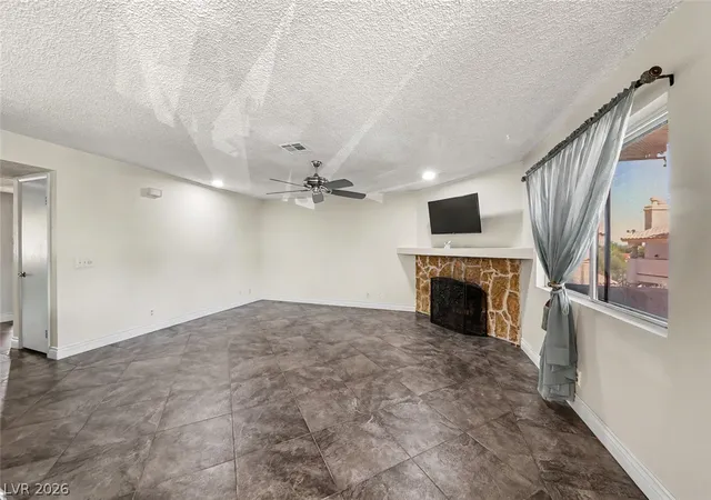 5th image of 1340 Pinto Rock Ln, Las Vegas, NV 89128