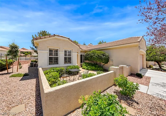 Homes for sale in Henderson, NV | 1936 Point Pleasant Dr, Henderson, NV 89052 | MLS# 2783784