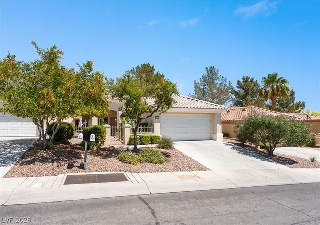 Photo 2 of Townhouse for sale at 10452 Frostburg Ln, Las Vegas, NV 89134 | MLS# 2790635 | Listing updated on 2026-09-24