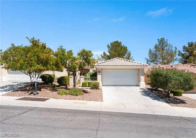 Photo 3 of Townhouse for sale at 10452 Frostburg Ln, Las Vegas, NV 89134 | MLS# 2790635 | Listing updated on 2026-09-24