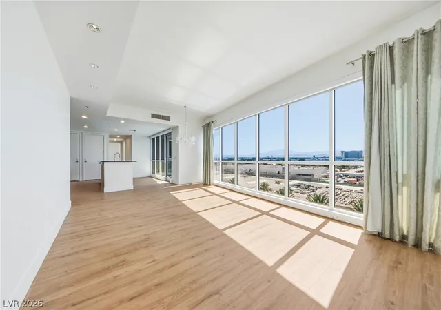 2nd image of 4575 Dean Martin Dr #708, Las Vegas, NV 89103 | MLS# 2790959