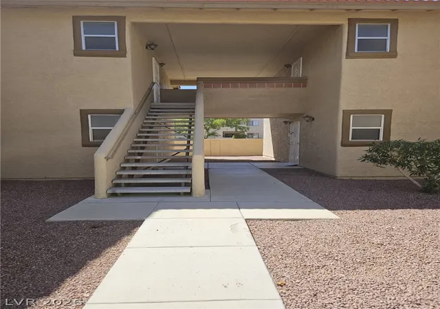Photo 2 of Condo for sale at 7300 Nw Pirates Cvs Rd #2025, Las Vegas, NV 89145 | MLS# 2790270 | Listing updated on 2026-08-04