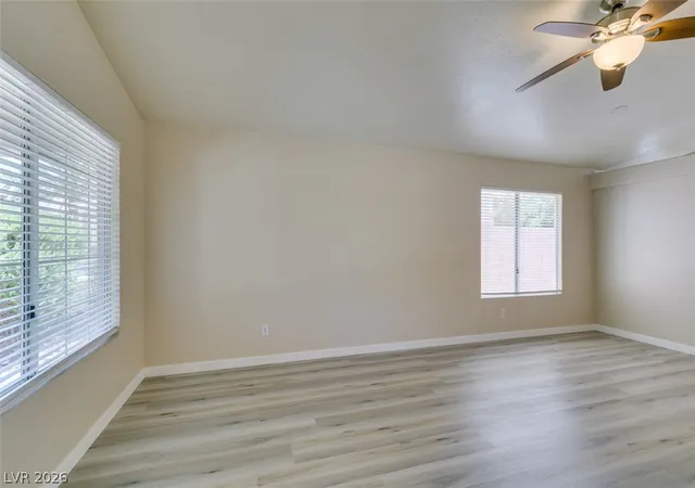 3rd image of 19 Rue De Parc, Henderson, NV 89074 | MLS# 2791048