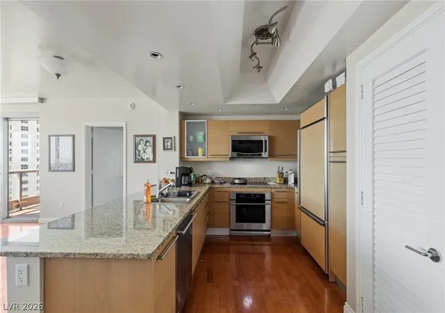 Photo 4 of Condo for sale at 322 Karen Ave #801, Las Vegas, NV 89109 | MLS# 2791032 | Listing updated on 2026-06-12