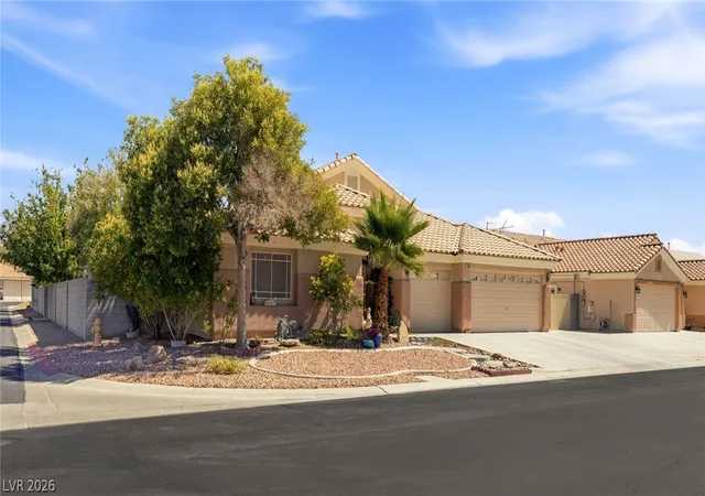 Photo 3 of Sale Pending at 4928 Orchard Sky Ave, Las Vegas, NV 89131 | MLS# 2790688 | Listing updated on 2026-07-27