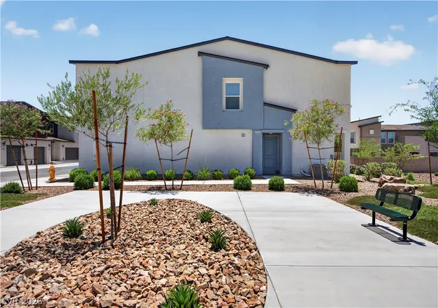 Photo 4 of Townhouse for sale at 6089 Lily Garden St, North Las Vegas, NV 89081 | MLS# 2790760 | Listing updated on 2026-06-12