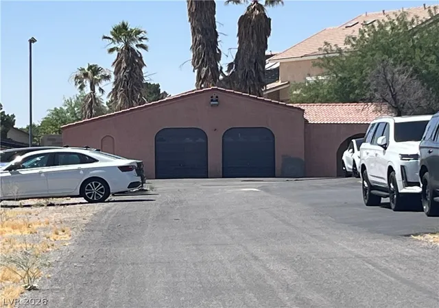 Photo 3 of Single family home for sale at 6265 W Russell Rd, Las Vegas, NV 89118 | MLS# 2791301 | Listing updated on 2026-07-14