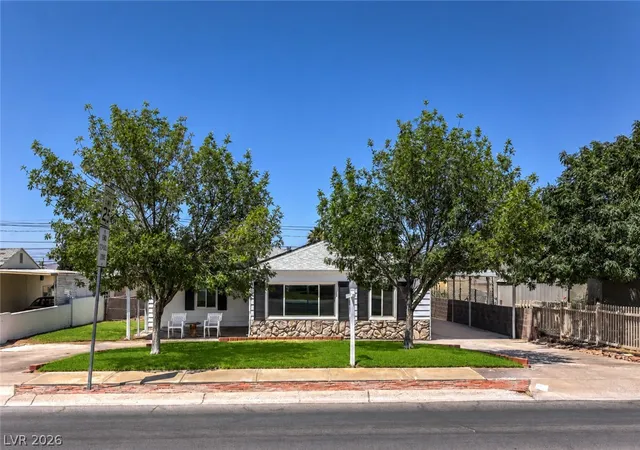 Homes for sale in Henderson, NV | 479 S Water St, Henderson, NV 89015 | MLS# 2790136